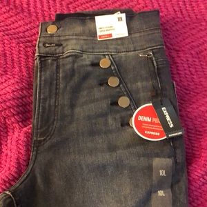 Women’s jeans